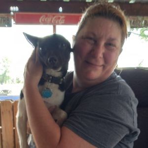 Meet your Posher, Debbie